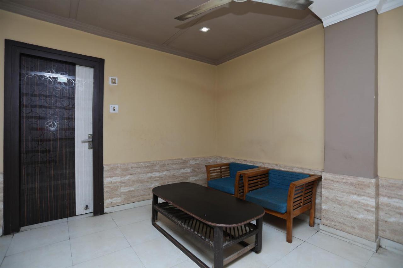 Oyo 4065 Hotel Richi Bhubaneswar Exterior foto